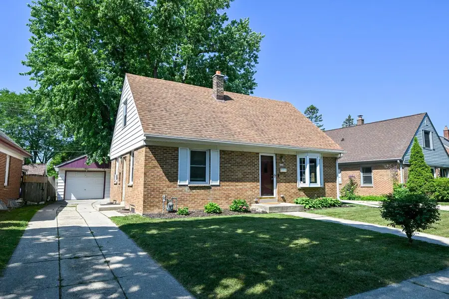 5029 W Fillmore DRIVE, Milwaukee, WI 53219 - #3