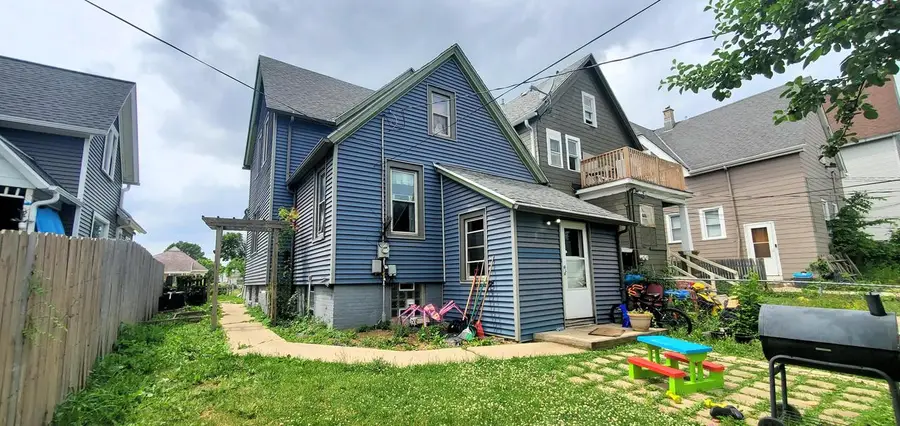 1028 S 32nd STREET, Milwaukee, WI 53215 - #2