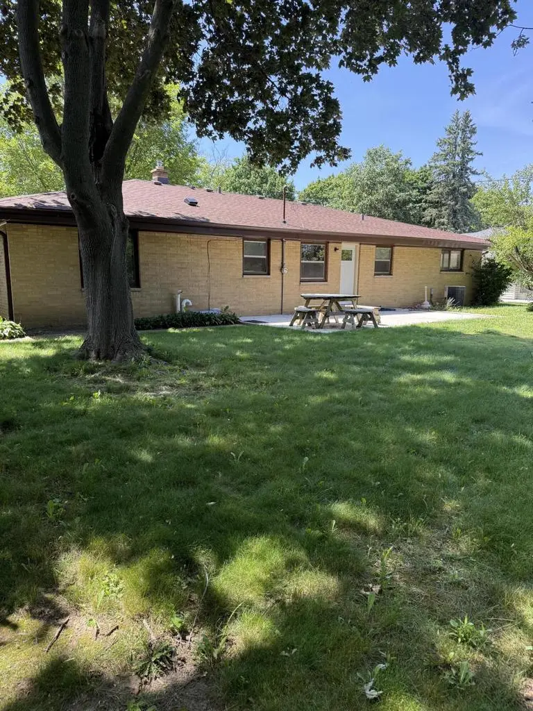 8414 S Verdev DRIVE, Oak Creek, WI 53154 - #2