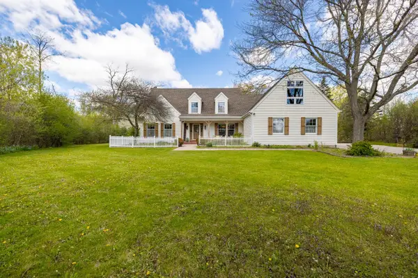3000 W Highland ROAD, Mequon, WI 53092