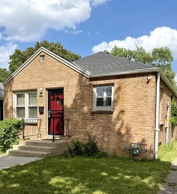 4656 N 21st STREET, Milwaukee, WI 53209