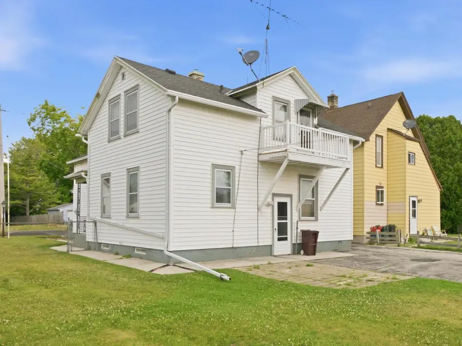1209 S 11th STREET, Manitowoc, WI 54220 - #3