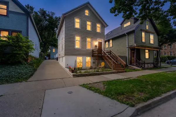 1755 N Franklin PLACE #1757, Milwaukee, WI 53202