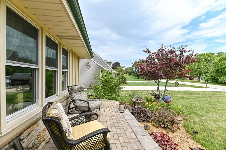 810 17th AVENUE, South Milwaukee, WI 53172 - #3