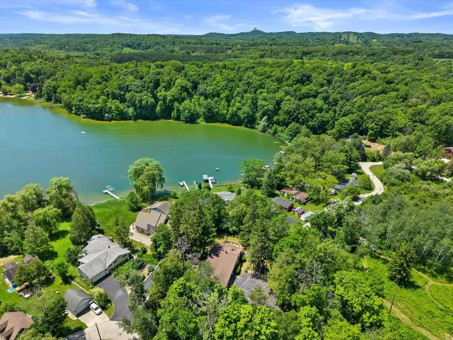 4786 Riverview DRIVE, Hubertus, WI 53033 - #2