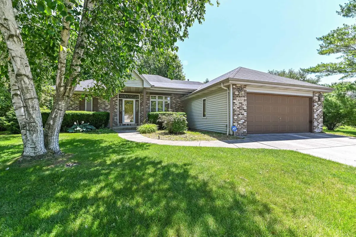 422 Eastern TRAIL, Mukwonago, WI 53149 - #1