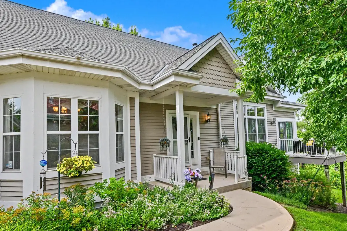 N59W17730 Meadow COURT, Menomonee Falls, WI 53051 - #1