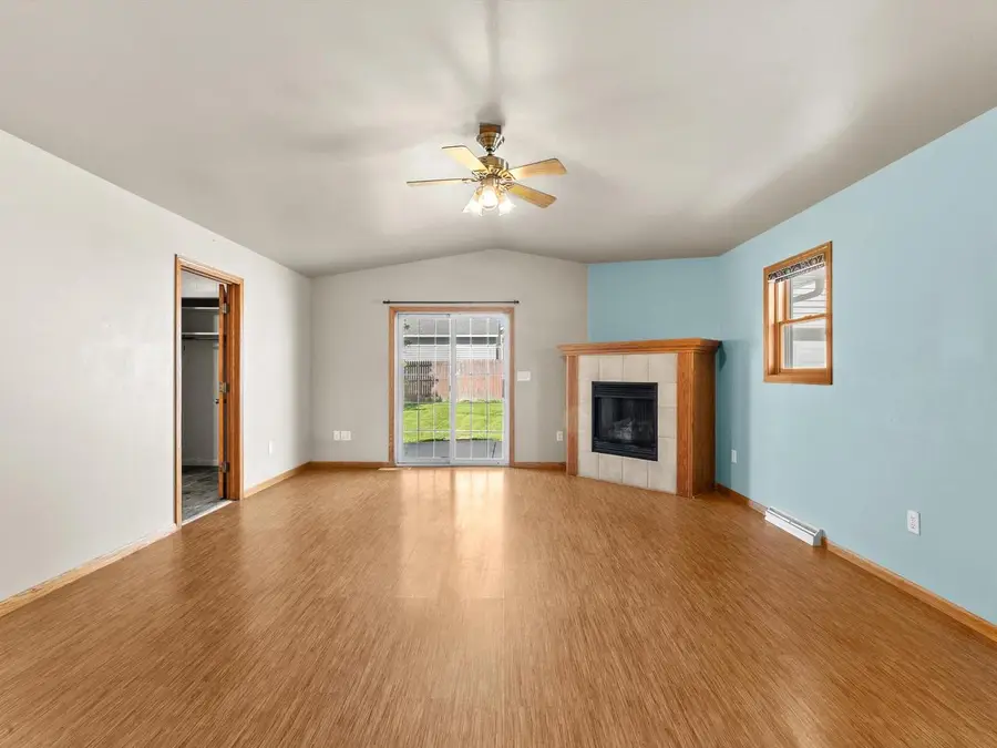 1526 S 24th STREET, Manitowoc, WI 54220 - #3