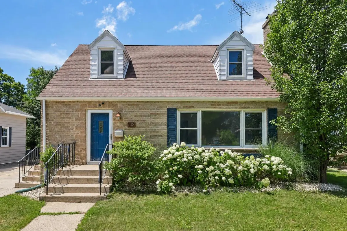 618 Fair STREET, West Bend, WI 53090 - #1