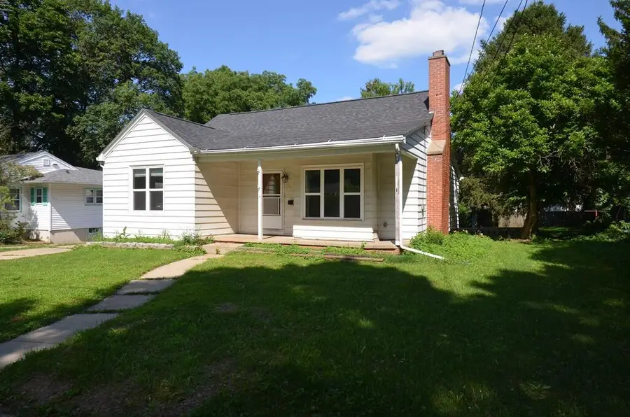 225 N Esterly AVENUE, Whitewater, WI 53190 - #2