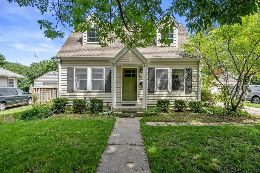 W164N8426 Hiawatha AVENUE, Menomonee Falls, WI 53051 - #3