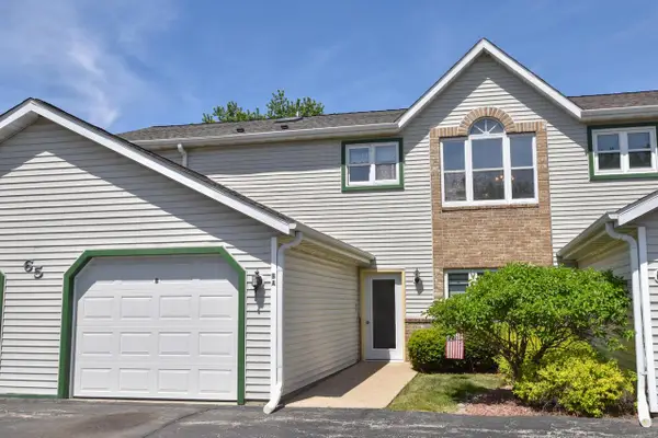 65 Stacy Lynn LANE #B, Hartford, WI 53027