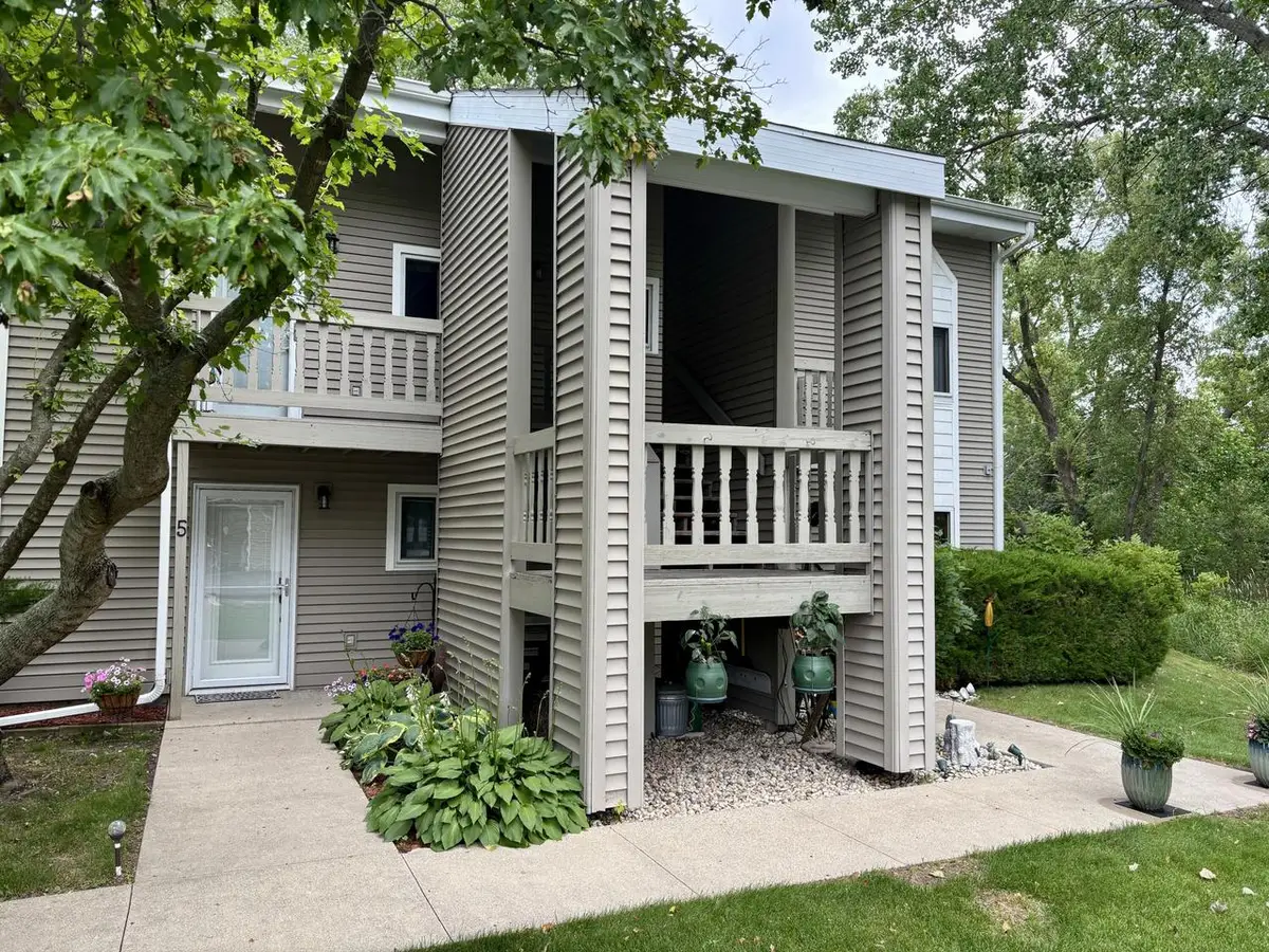 717 E Lakeview ROAD #8, Hustisford, WI 53034 - #1