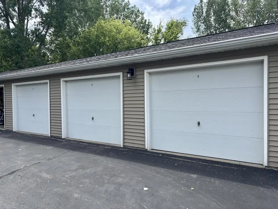 717 E Lakeview ROAD #8, Hustisford, WI 53034 - #3
