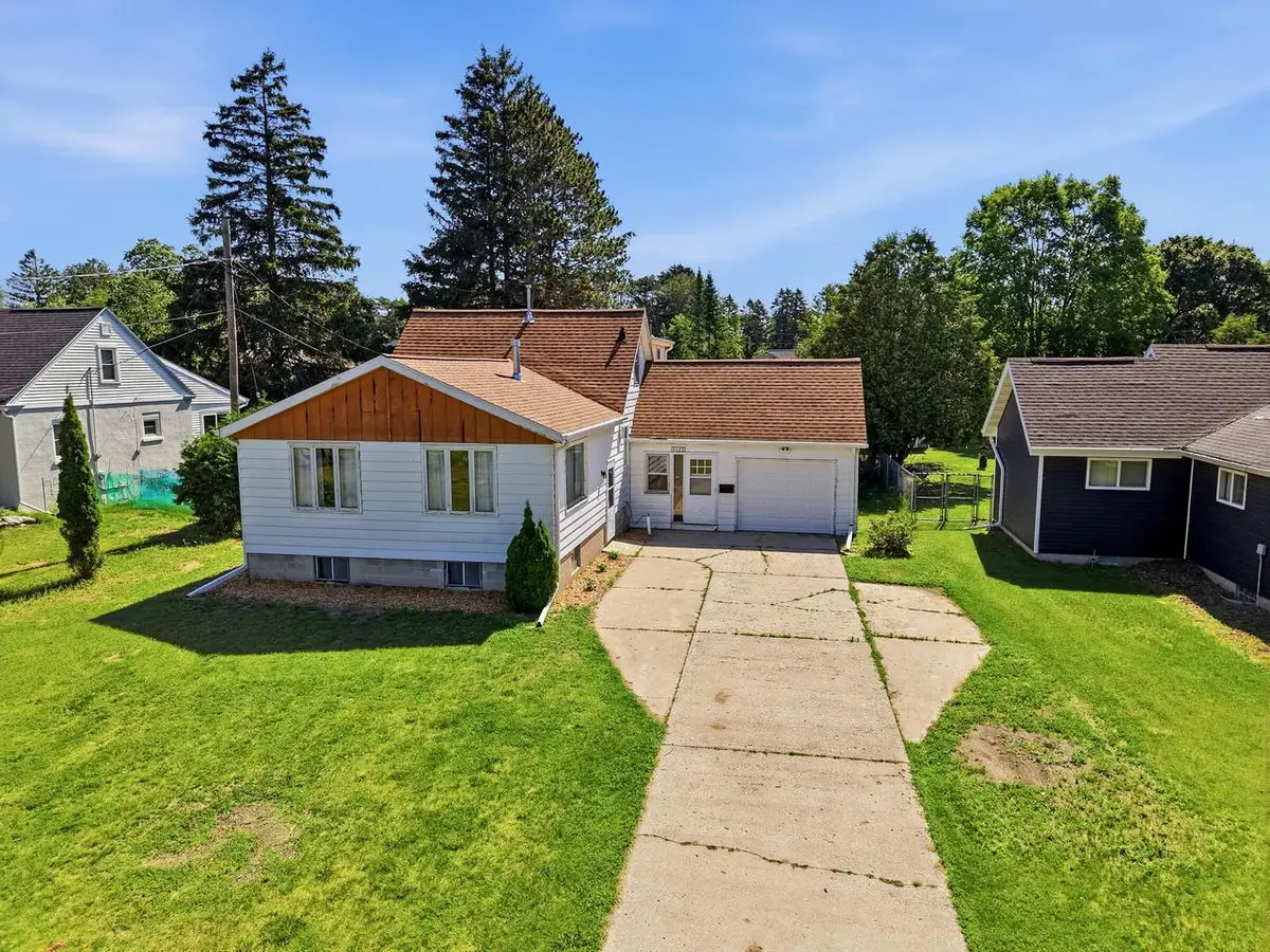 3823 Tannery ROAD, Two Rivers, WI 54241 - #1