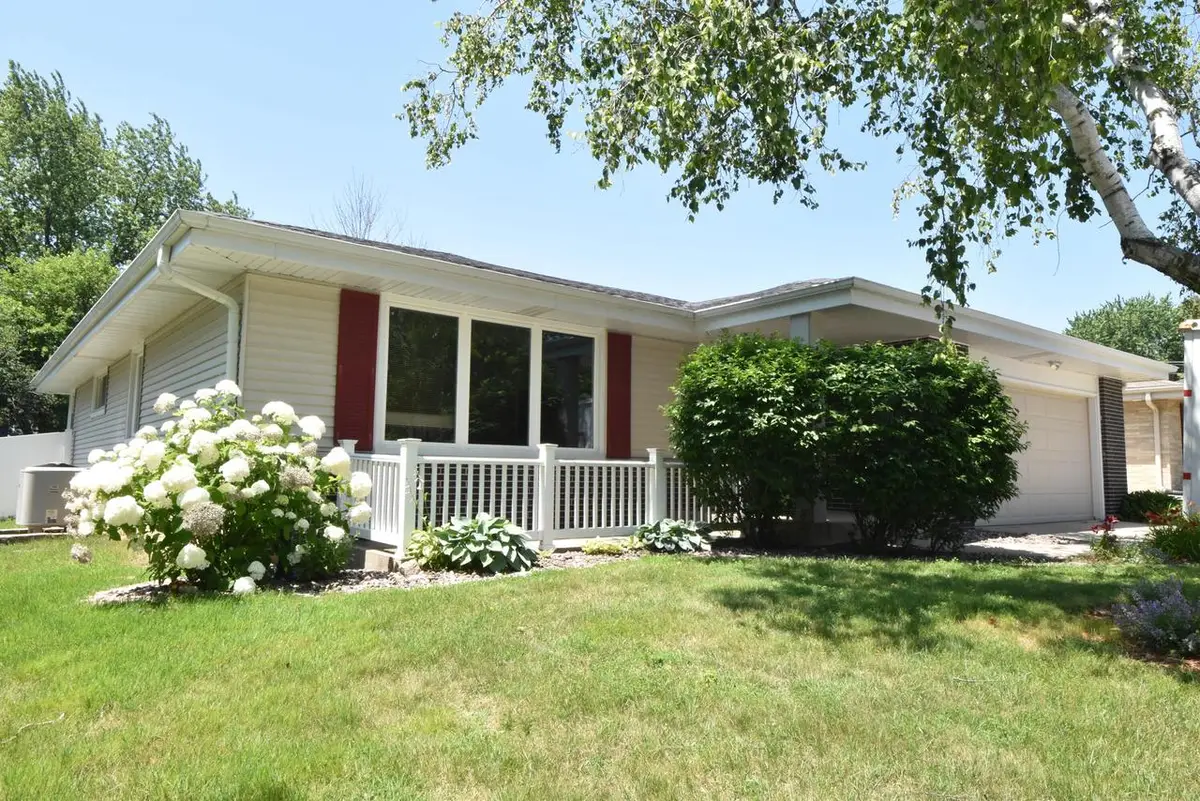 48 Virginia STREET, Racine, WI 53405 - #1