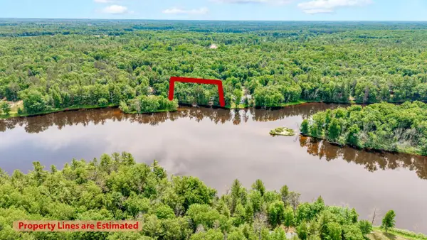 N6079 Shore Dr Q-4, Wallace, MI 49893