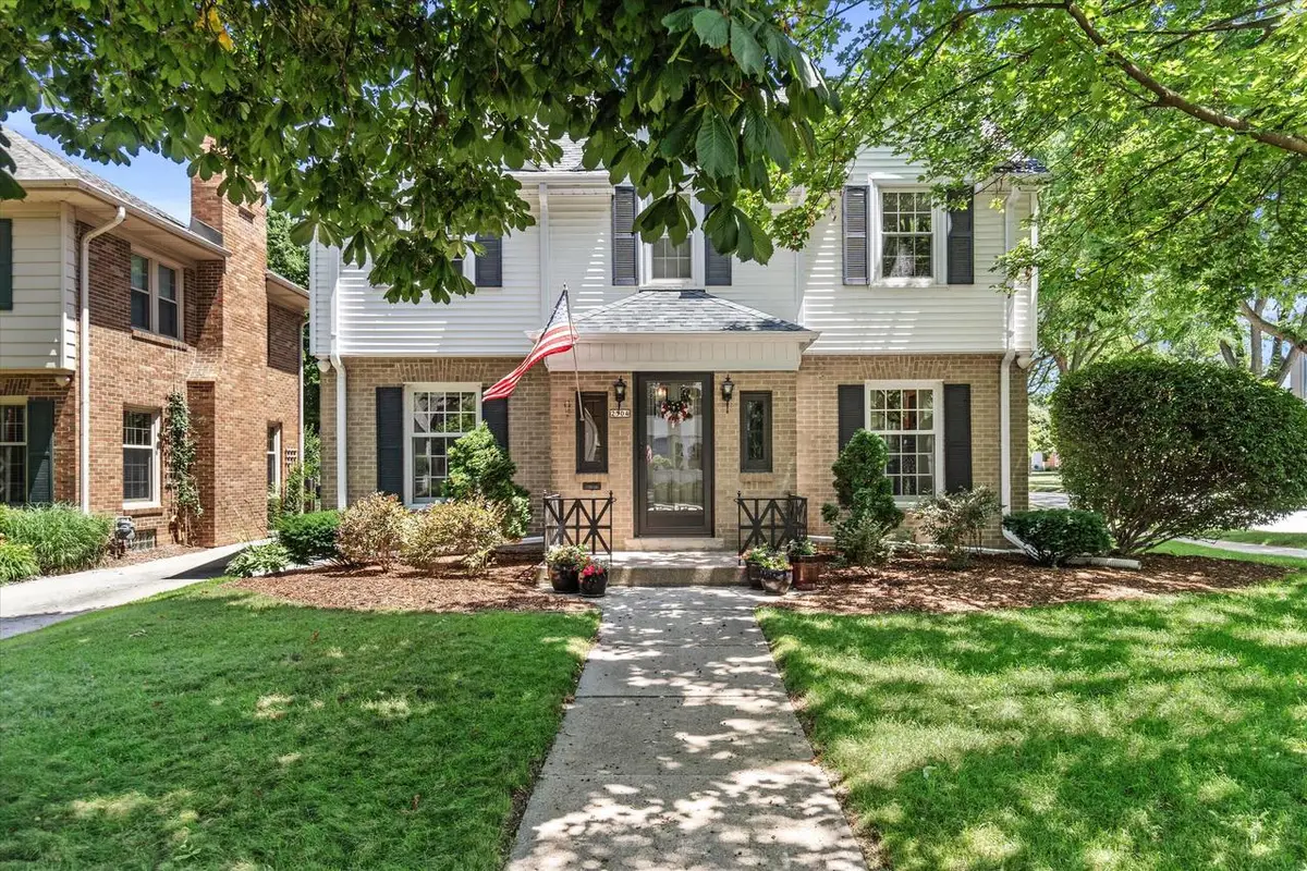 2504 N 90th STREET, Wauwatosa, WI 53226 - #1