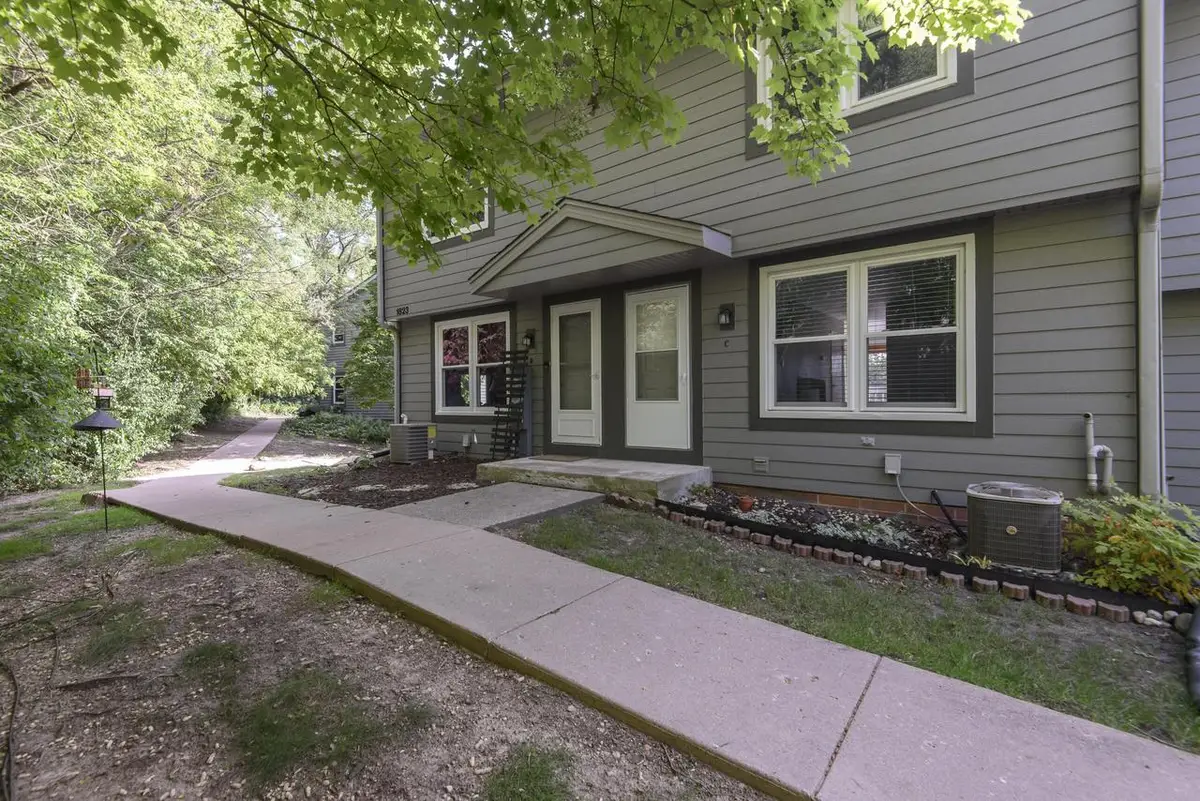 1823 Paramount DRIVE #C, Waukesha, WI 53186 - #1