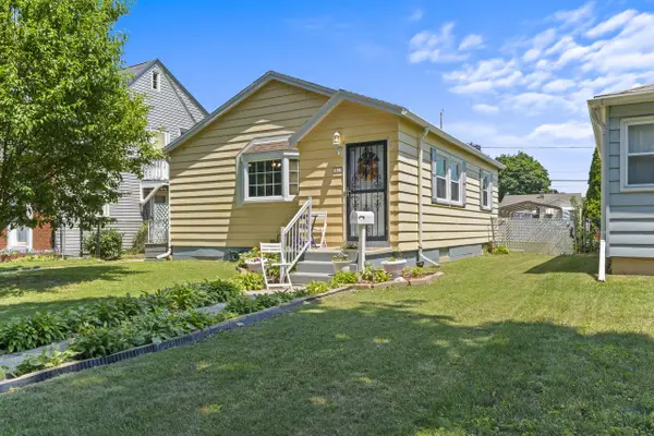 3818 S 18th STREET, Milwaukee, WI 53221