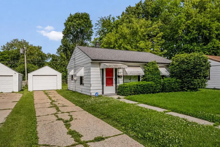 5695 N 57th STREET, Milwaukee, WI 53218 - #2
