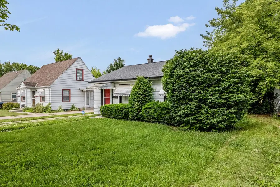 5695 N 57th STREET, Milwaukee, WI 53218 - #3