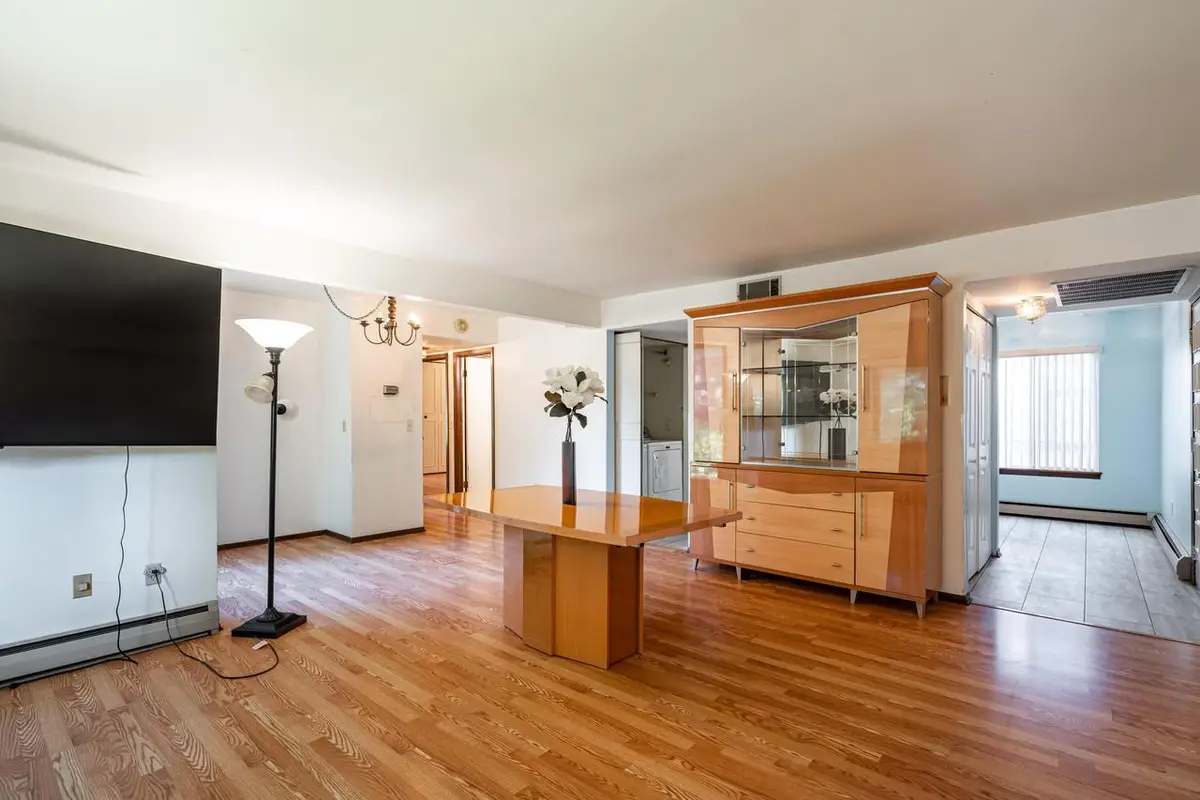 8631 N Servite DRIVE #113, Milwaukee, WI 53223 - #1