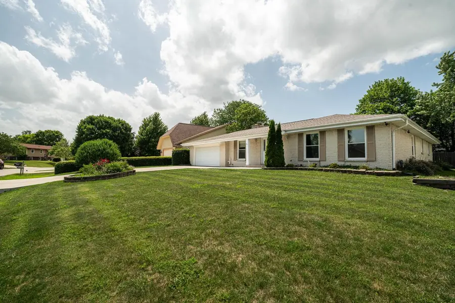 12600 W Wilbur DRIVE, New Berlin, WI 53151 - #2