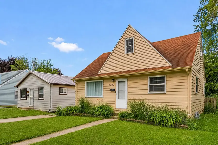 5339 N 58th STREET, Milwaukee, WI 53218 - #2
