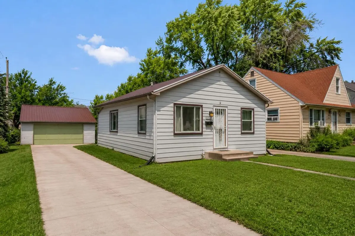 5333 N 58th STREET, Milwaukee, WI 53218 - #1