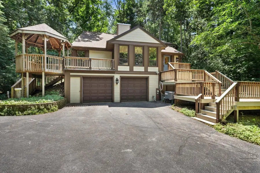 W358S4711 Chickory COURT, Dousman, WI 53118 - #2