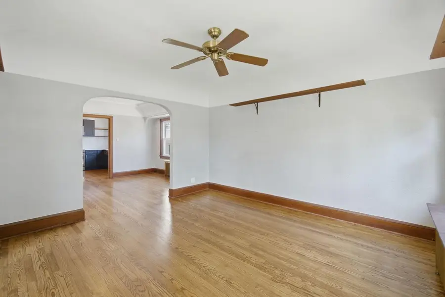 3812 E Carpenter AVENUE, Cudahy, WI 53110 - #2