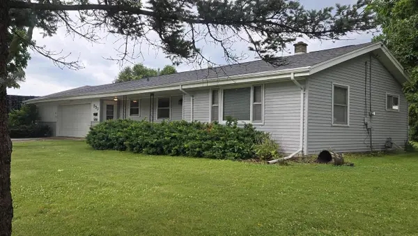 533 Degner AVENUE, Mayville, WI 53050