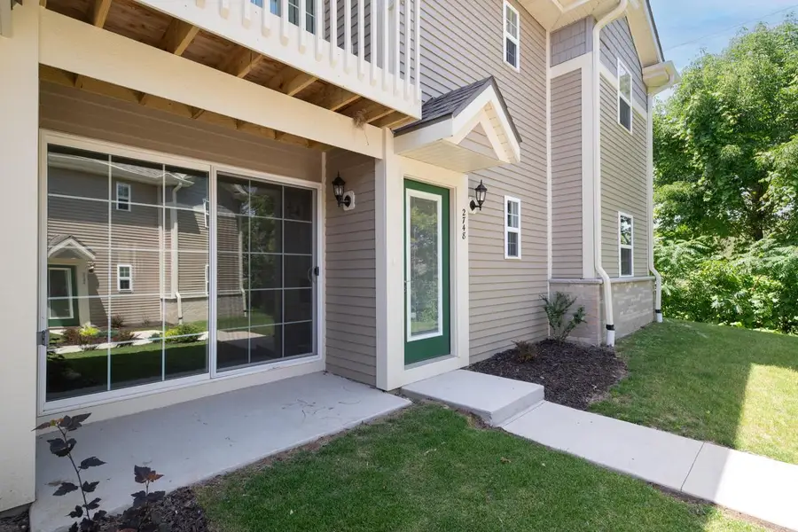 2748 Hidden DRIVE #73, Saint Francis, WI 53235 - #2