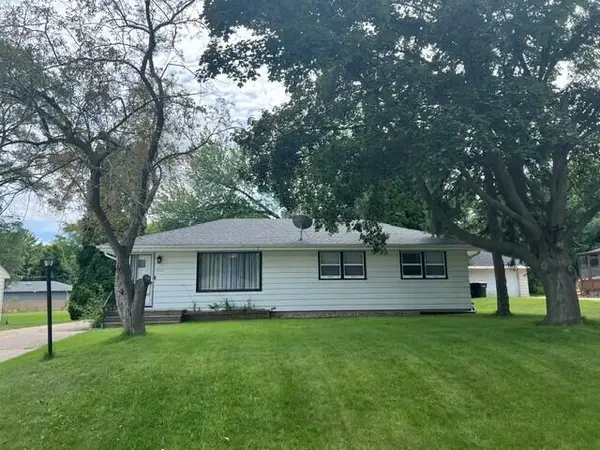 5131 W Willow ROAD, Milwaukee, WI 53223