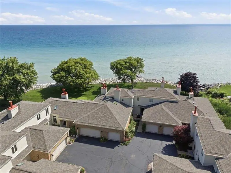 700 Waters Edge ROAD #23, Racine, WI 53402 - #1