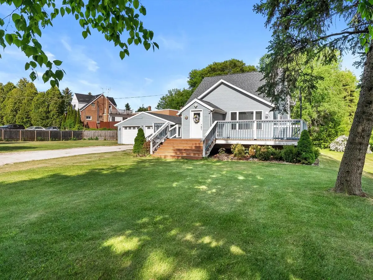 1433 N 40th STREET, Sheboygan, WI 53081 - #1
