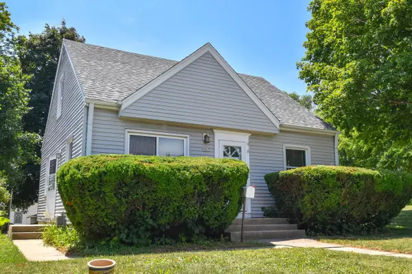 9007 W Greenfield AVENUE, West Allis, WI 53214