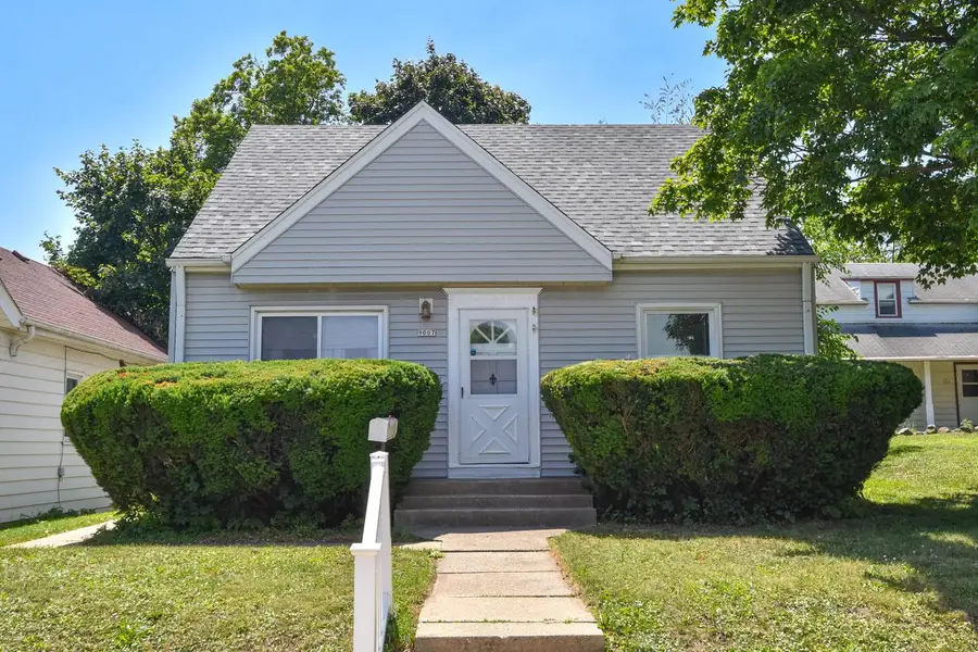 9007 W Greenfield AVENUE, West Allis, WI 53214 - #3