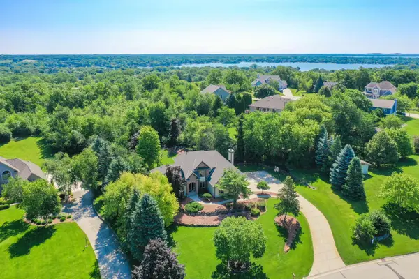 W198S6798 Adrian DRIVE, Muskego, WI 53150