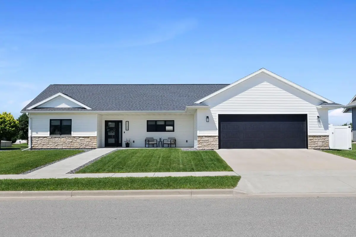 1120 Crockett DRIVE, Holmen, WI 54636 - #1