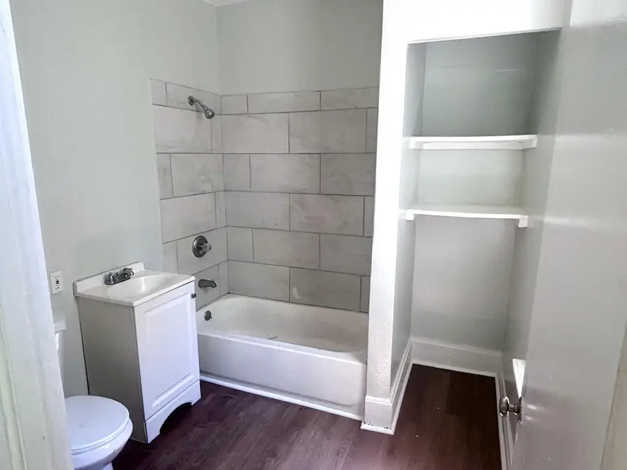 2843 N 10th STREET, Milwaukee, WI 53206 - #3