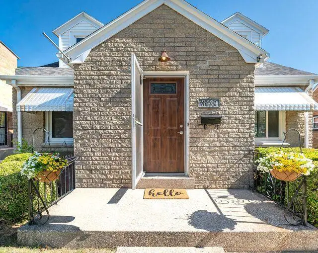 3438 E Whittaker AVENUE, Cudahy, WI 53110 - #2