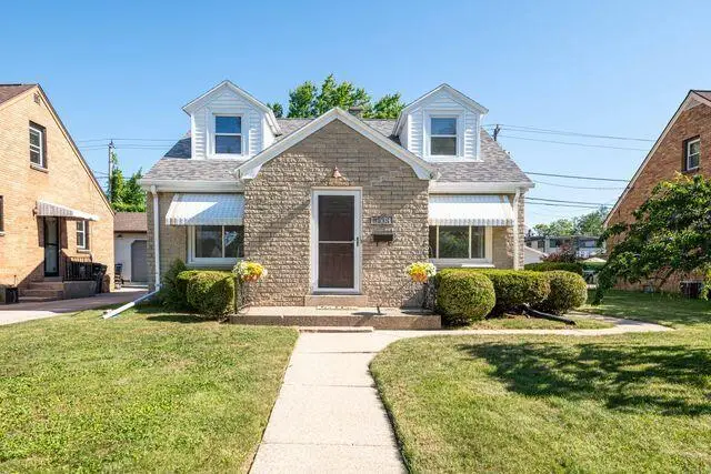 3438 E Whittaker AVENUE, Cudahy, WI 53110 - #3