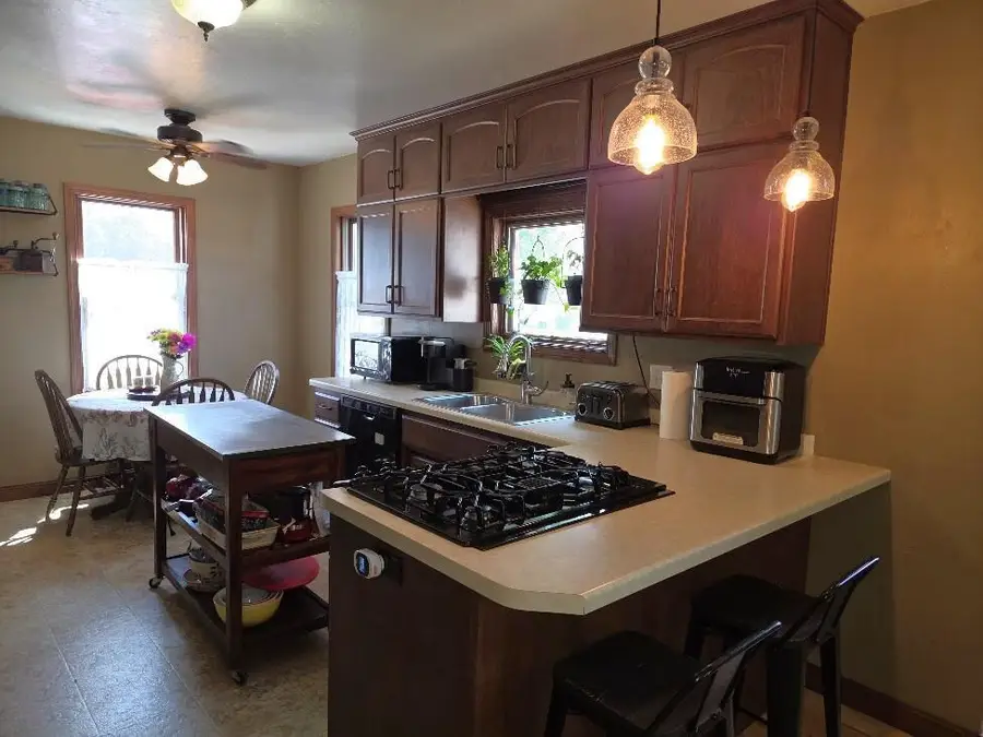 513 Randolph STREET, Mishicot, WI 54228 - #2