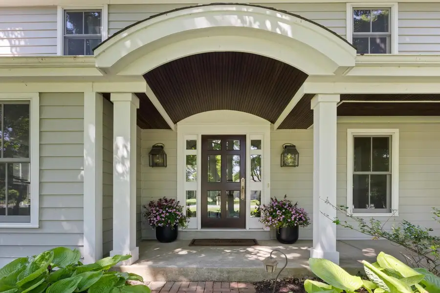 N61W29544 S Woodfield ROAD, Hartland, WI 53029 - #2