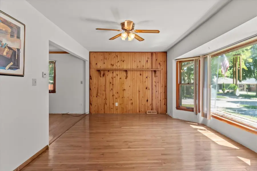 3903 W Kiley AVENUE, Milwaukee, WI 53209 - #3