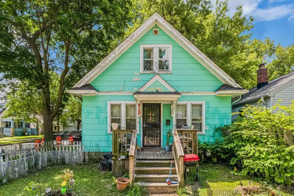 4201 W Sieben PLACE, Milwaukee, WI 53216