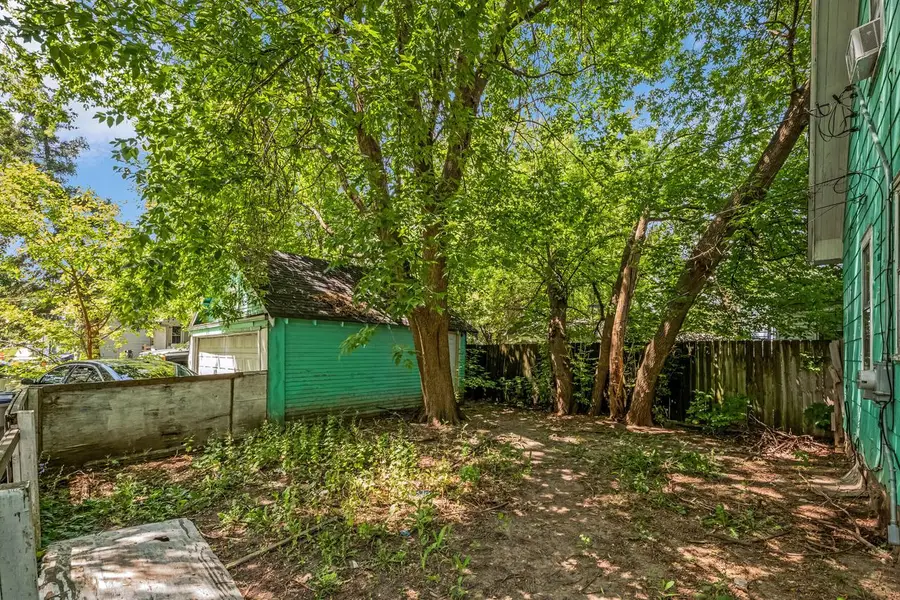 4201 W Sieben PLACE, Milwaukee, WI 53216 - #3