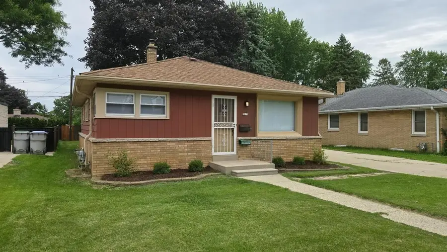 3870 N 86th STREET, Milwaukee, WI 53222 - #2